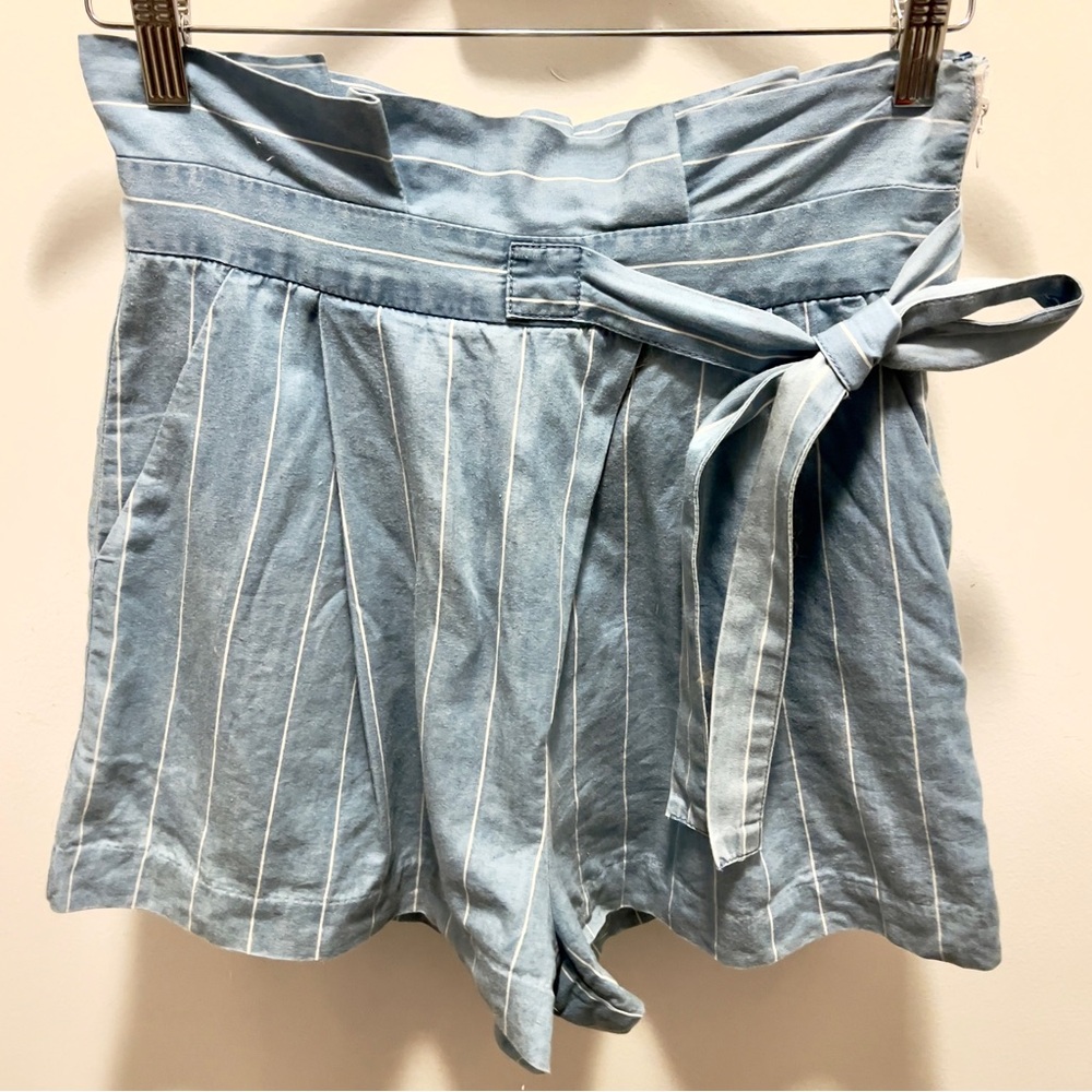 ZINK LONDON Light Blue Striped Shorts